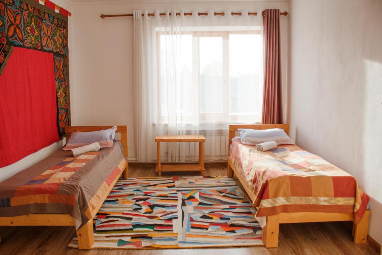 Guest House Altyn Oimok Bokonbayevo Esterno foto