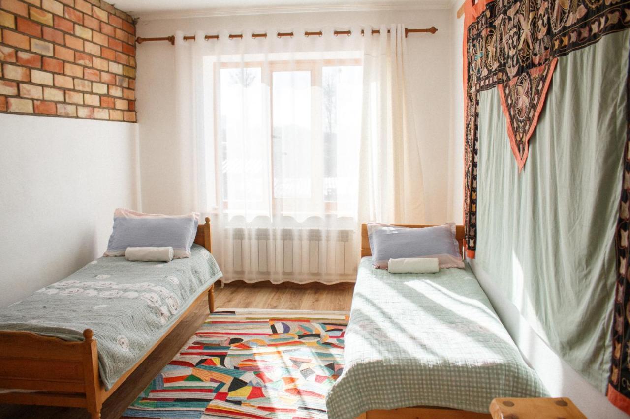 Guest House Altyn Oimok Bokonbayevo Esterno foto