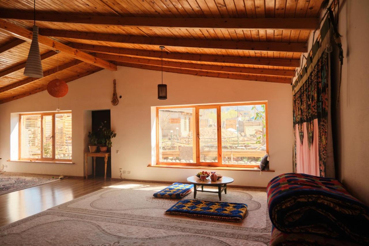 Guest House Altyn Oimok Bokonbayevo Esterno foto
